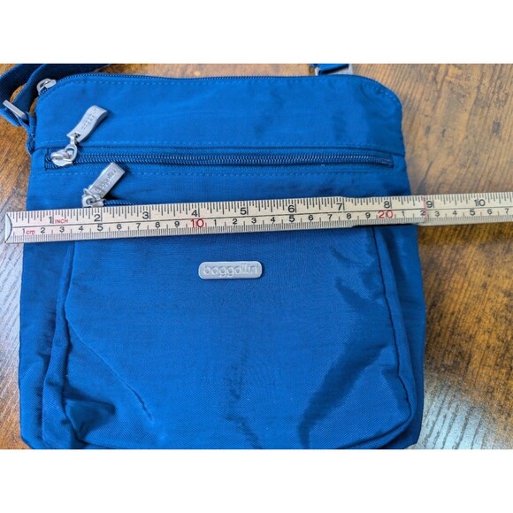 Baggallini Royal Blue Pocket Crossbody with RFID - Picture 3 of 10